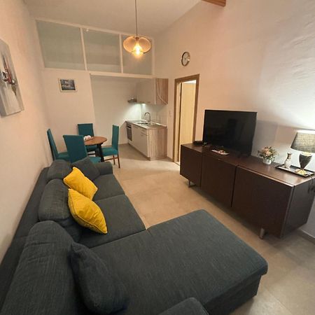 Apartment Kairos Τρογκίρ Εξωτερικό φωτογραφία