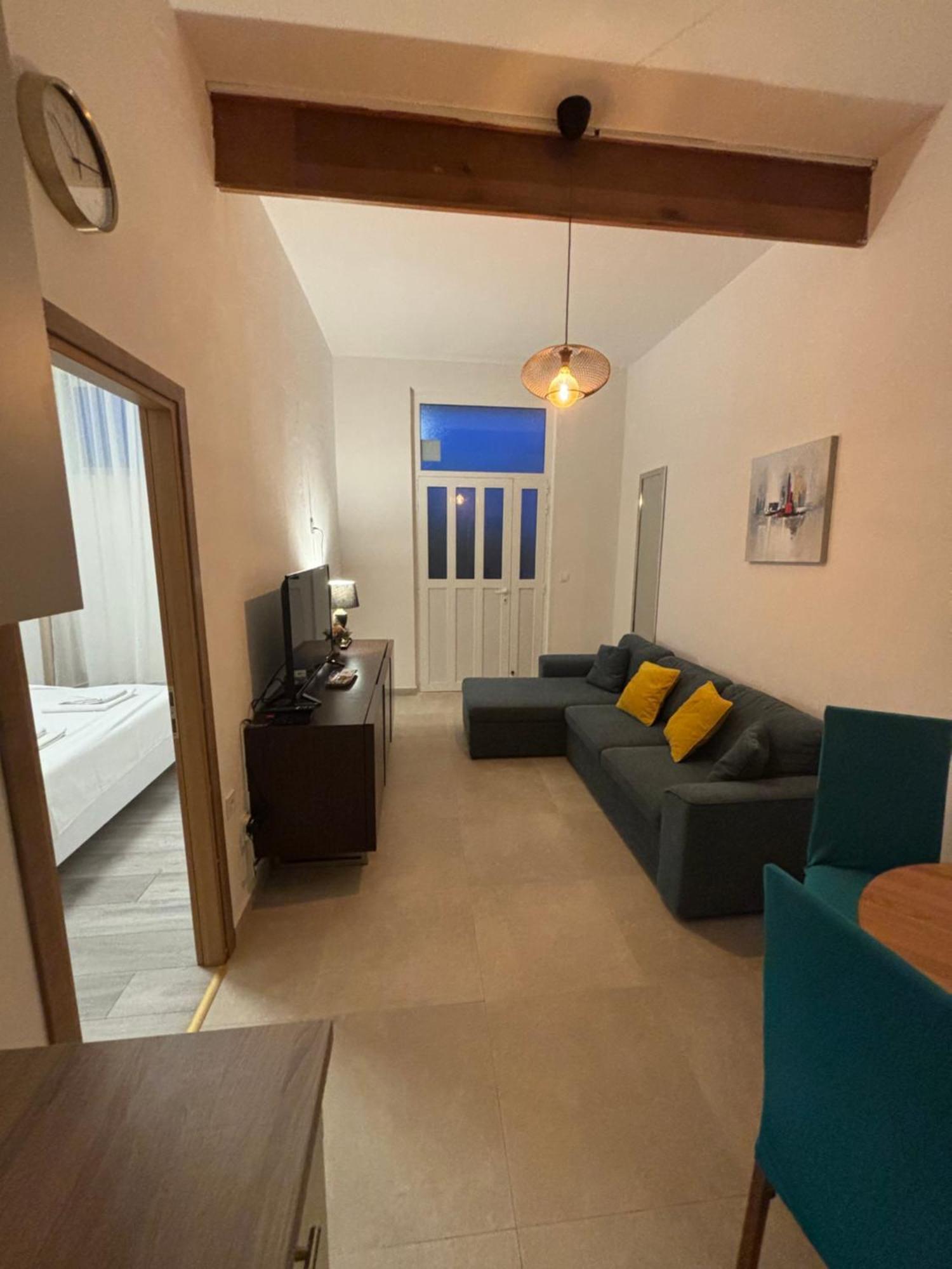 Apartment Kairos Τρογκίρ Εξωτερικό φωτογραφία